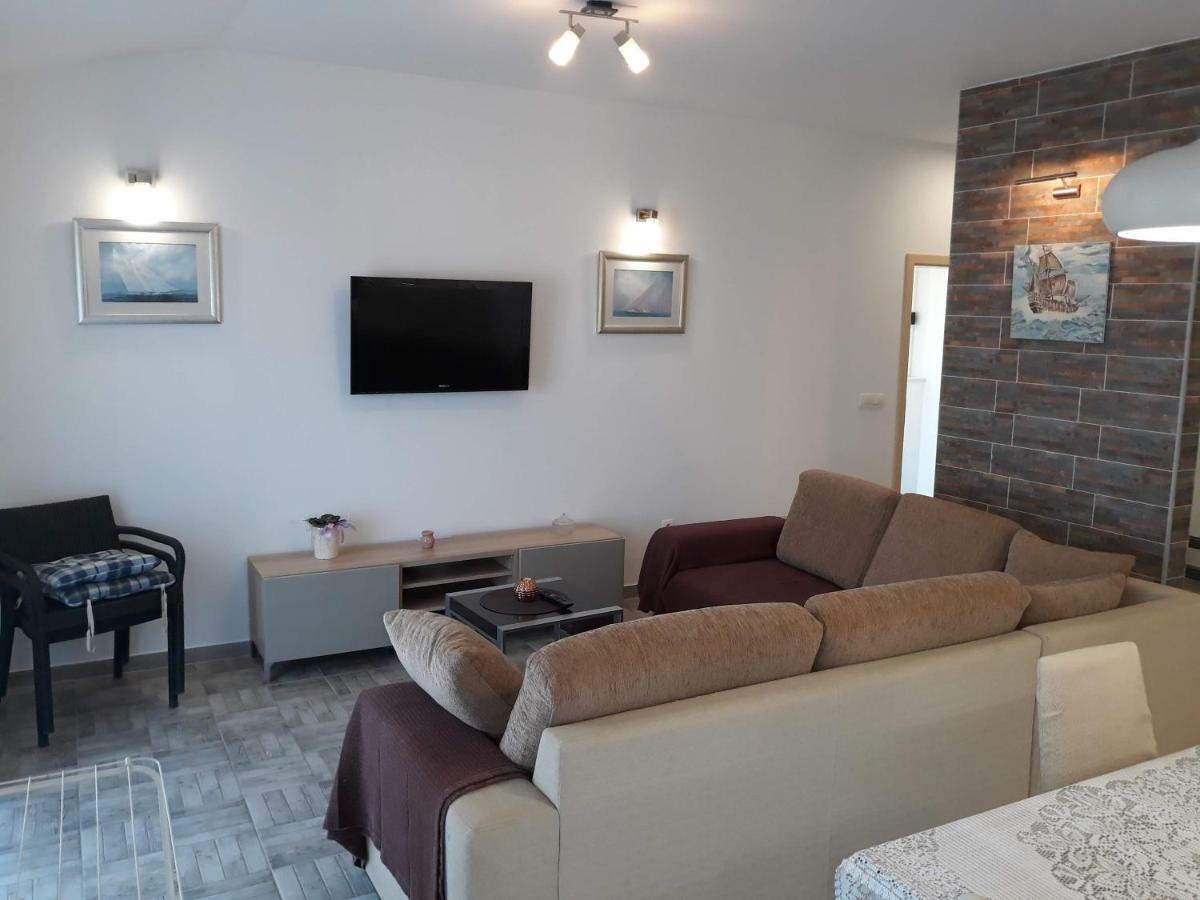Apartman Dani-Podstrana公寓 外观 照片